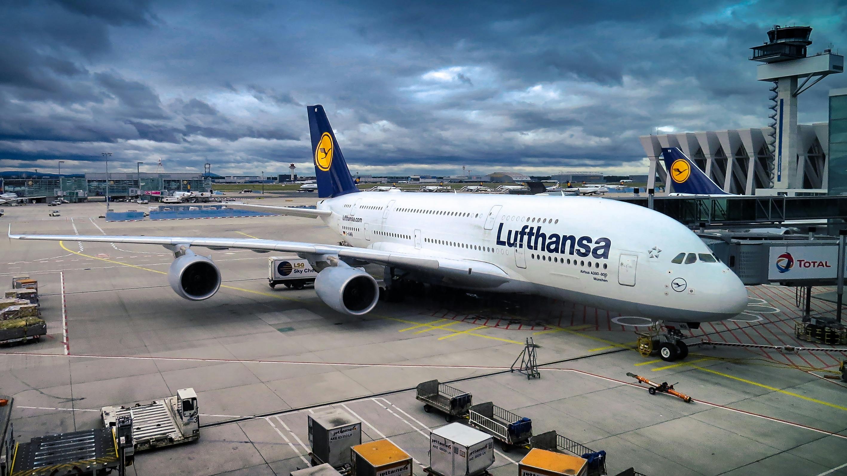 Airline Booking System